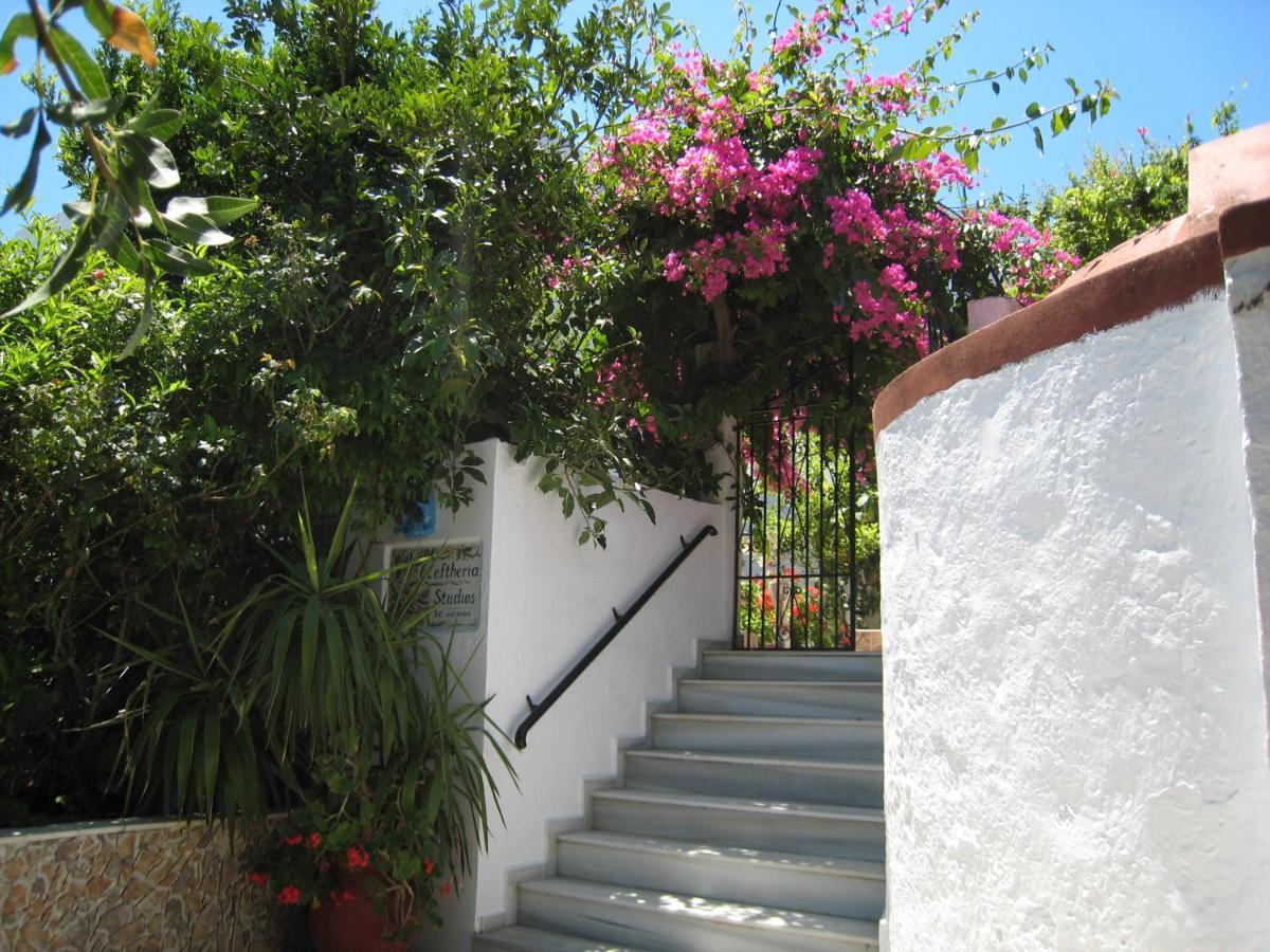 Eleftheria Lindian Studios II Líndos Exterior foto